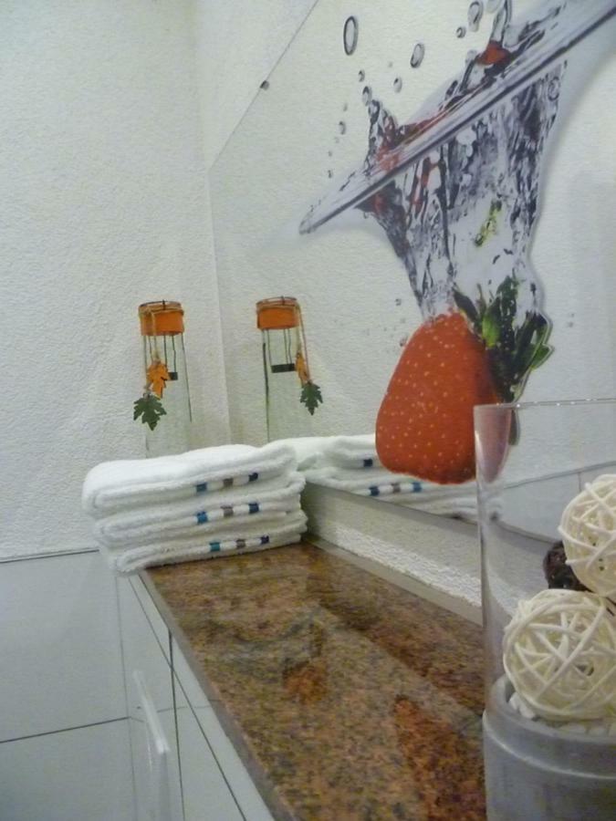 Moderne Wohnung In Barockem Altstadthaus Nahe Altstadt Und Radweg Blieskastel Eksteriør bilde